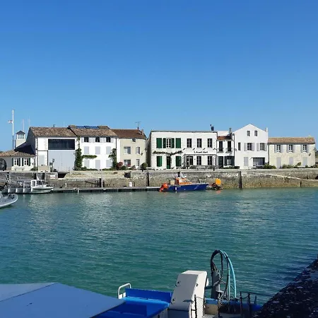 Studio Charmant Avec Terrasse Et Acces Plage A Martin De Re - Fr-1-544-18 Saint-Martin-de-Re