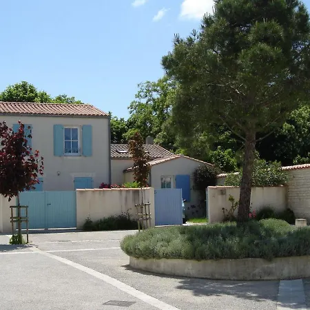 Apartment Studio Charmant Avec Terrasse Et Acces Plage A Martin De Re - Fr-1-544-18 Saint-Martin-de-Re